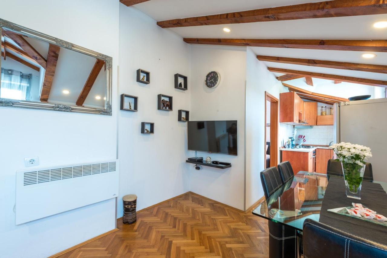 Beach Lapad Apartment Villa Tolja ドゥブロブニク エクステリア 写真