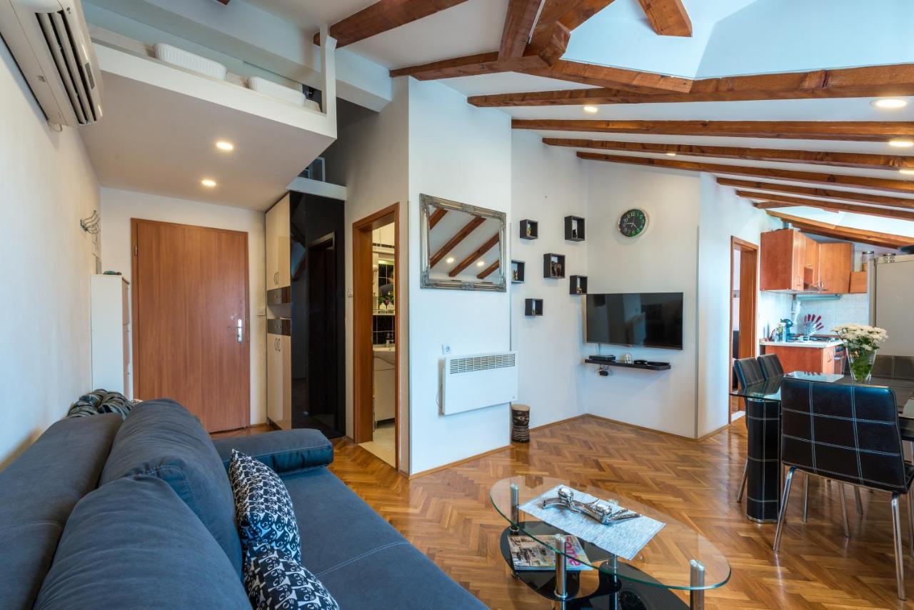Beach Lapad Apartment Villa Tolja ドゥブロブニク エクステリア 写真