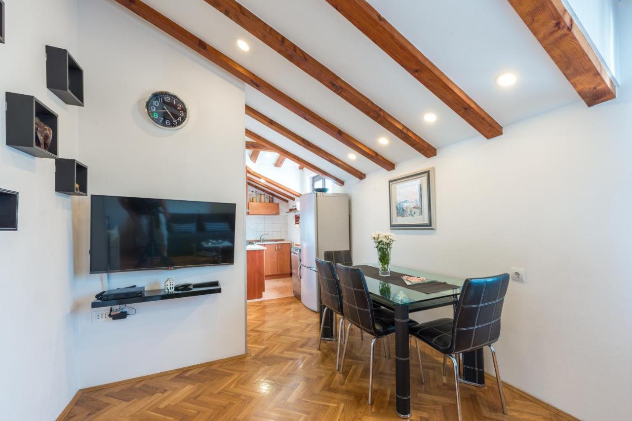 Beach Lapad Apartment Villa Tolja ドゥブロブニク エクステリア 写真